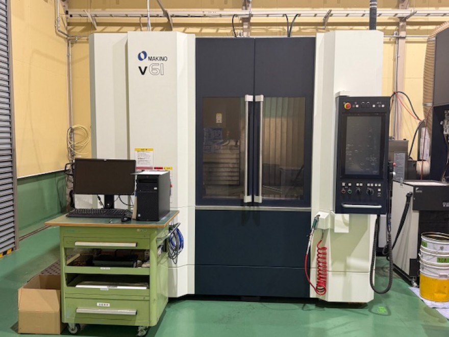 脆性材加工用3軸マシニングセンター新規導入